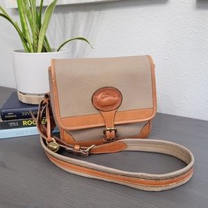 Dooney and Bourke vintage Surrey brittish tan taupe gray purse crossbody